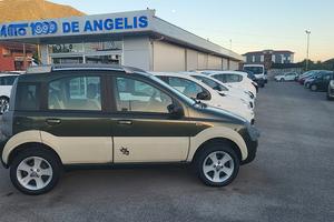 FIAT PANDA CROSS 1.3 MJET 4X4 ELD + GANCIO TRAINO