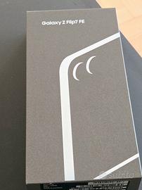 Samsung Galaxy Z Flip 7 FE 8Gb/128Gb NUOVO - ITA