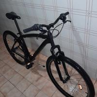 Bici Liberati.
Cambio Shimano 1x8.