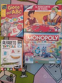 Giochi in scatola vari.