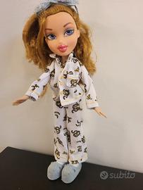 Bratz Meygan Slumber Party (Pigiama Party)