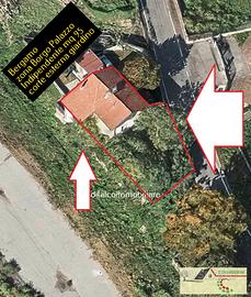 Indipendente Borgo Palazzo Giardino e posto auto