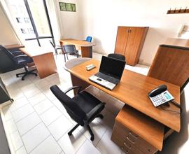 Ufficio Arredato con Fibra e Parcheggio - Pronto