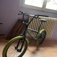 Bmx decathlon (Leggere descrizione)