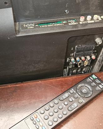 TV 37 POLLICI senza piedi solo appeso 