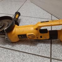 Smerigliatrice dewalt
