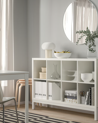 📦 Mobile IKEA Kallax bianco lucido con base