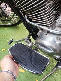 Pedane moto custom