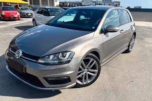 Volkswagen Golf 1.6 TDI 110 CV DSG R-LINE BlueMoti