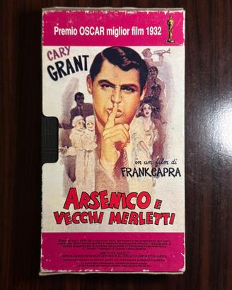 VHS - Arsenico e Vecchi Merletti