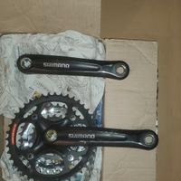 guarnitura shimano tripla attacco quadro