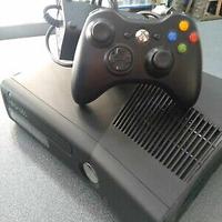 Xbox360 con oltre 800 giochi