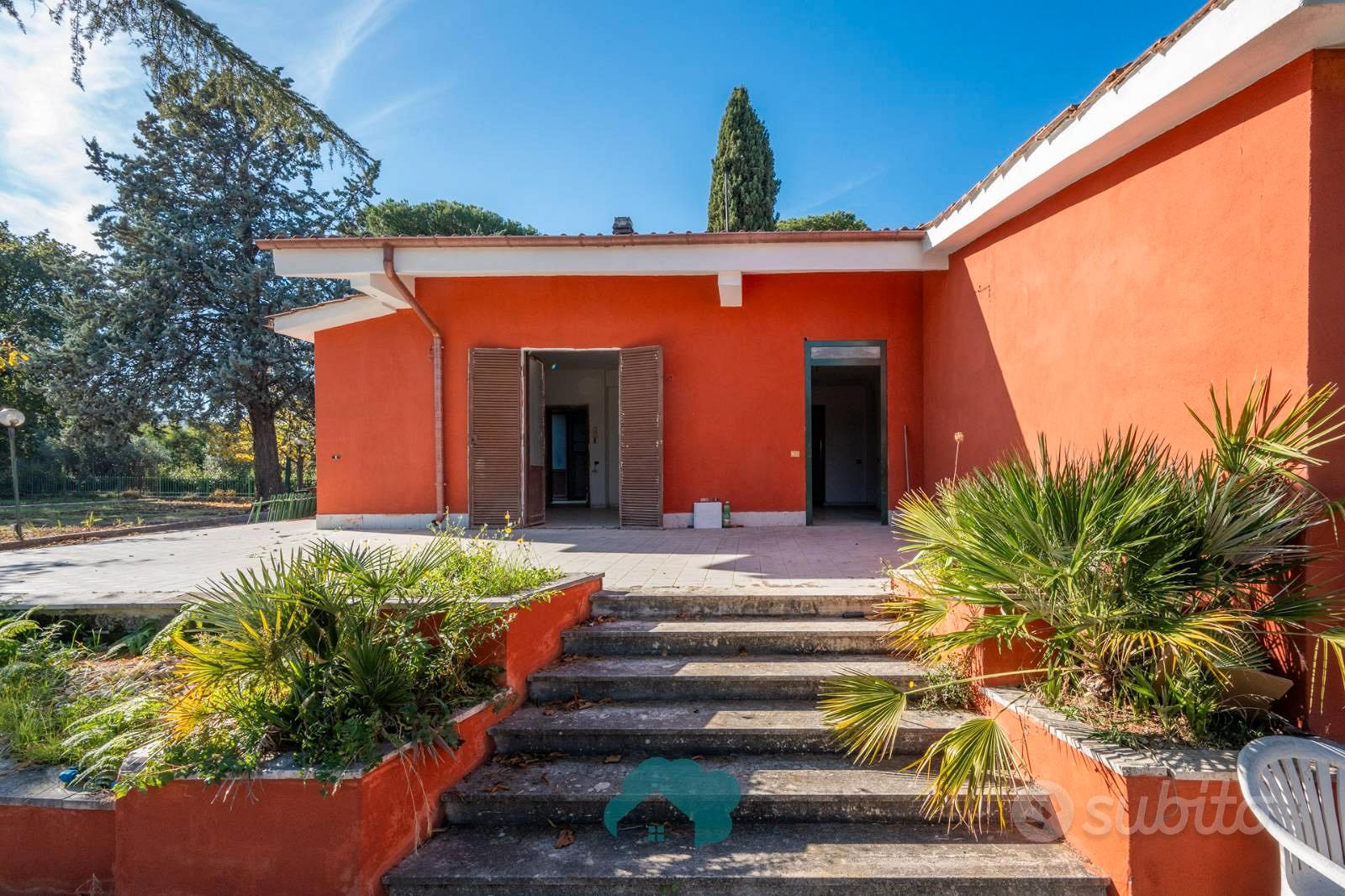 House in Colonna, Roma Capitale - Altro