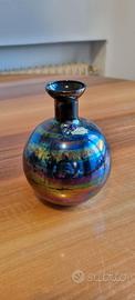 Vaso in vetro di Murano con finitura iridescente