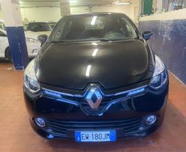 Renault clio anno 2014 benzian 5 porte