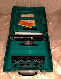 Macchina da scrivere Olivetti Studio 45  Vintage c