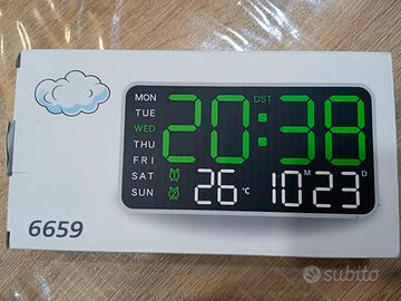 orologio digitale con datario sveglia ecc..
