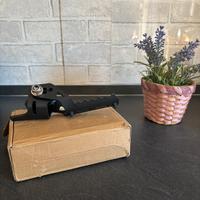 Pedana poggiapiede posteriore ripiegabile