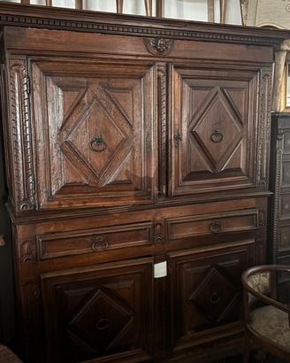 doppio corpo antico in legno massello con intagli