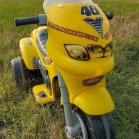 Moto giocattolo