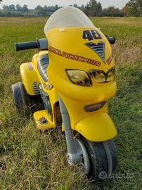 Moto giocattolo