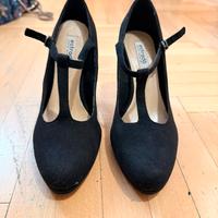 Décolleté nere in suede