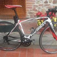 Bici da corsa fondriest R10 telai carbonio