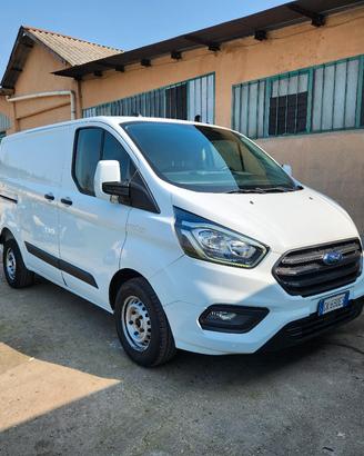 FORD CUSTOM HYBRID 2.0 EURO 6D