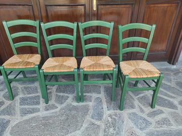 4 sedie in legno massello 
