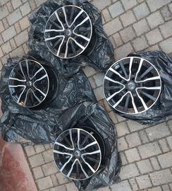 Cerchi in lega originali Volvo 16" (set da 4) V40 