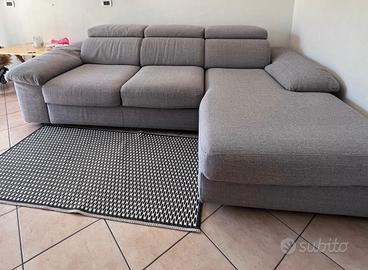 Divano letto con penisola Poltronesofà