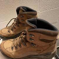 SCARPONCINI MONTAGNA marca LOWA