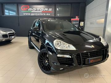 PORSCHE Cayenne 4.8 Turbo 500CV TAGLIANDI PORSCH