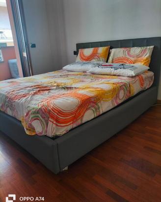 Letto matrimoniale contenitore + materasso 