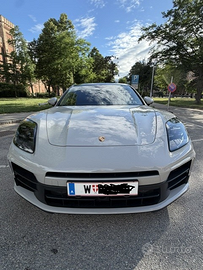 Porsche Panamera 4 e-Hybrid Gen3