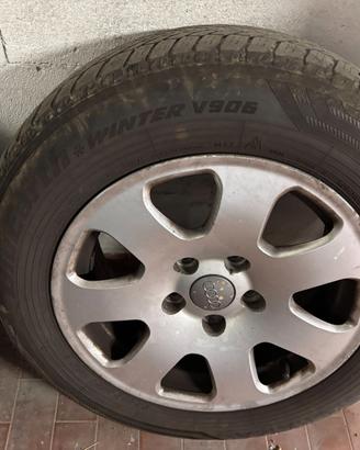 Cerchi lega Audi 15” con gomme invernali 195 65 15