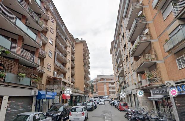 Tiburtina bilocale con balcone