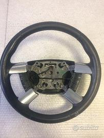 Volante ford kuga con comandi