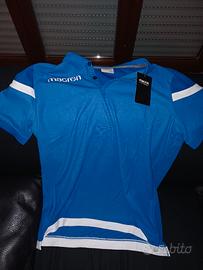 Polo tecnico sportiva Macron con etichetta