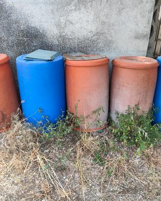 5 Bidoni / Fusti in plastica 200 litri NO coperchi