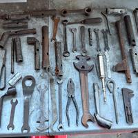 Chiavi da collezione moto guzzi