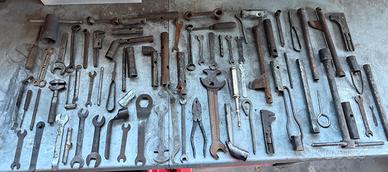 Chiavi da collezione moto guzzi