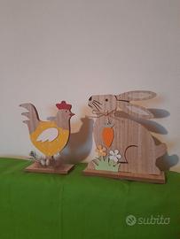 Coniglio e gallina pasquale in legno