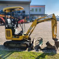 Escavatore usato KOMATSU PC16R+Montabert SC8