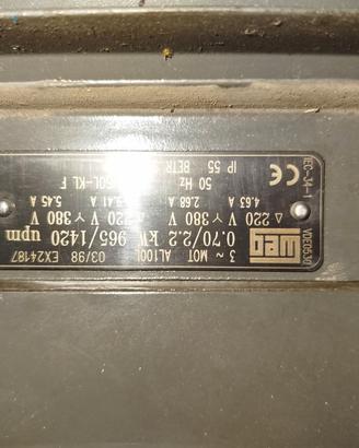 OkMotore elettrico 220-380 trifase