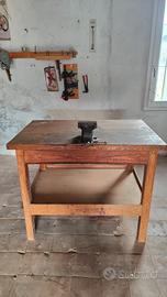 Banco da falegname , lavoro , con morsa 