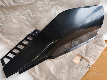 FIANCHETTO DX NERO ORIGINALE YAMAHA NUOVO XT600 19