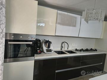Cucina ad angolo