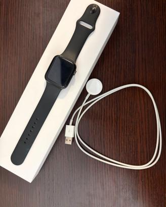 Apple watch SE 44mm space grey A2352 non accende