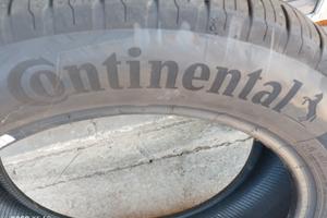 Gomme Continental 215/55 R 17 94 V